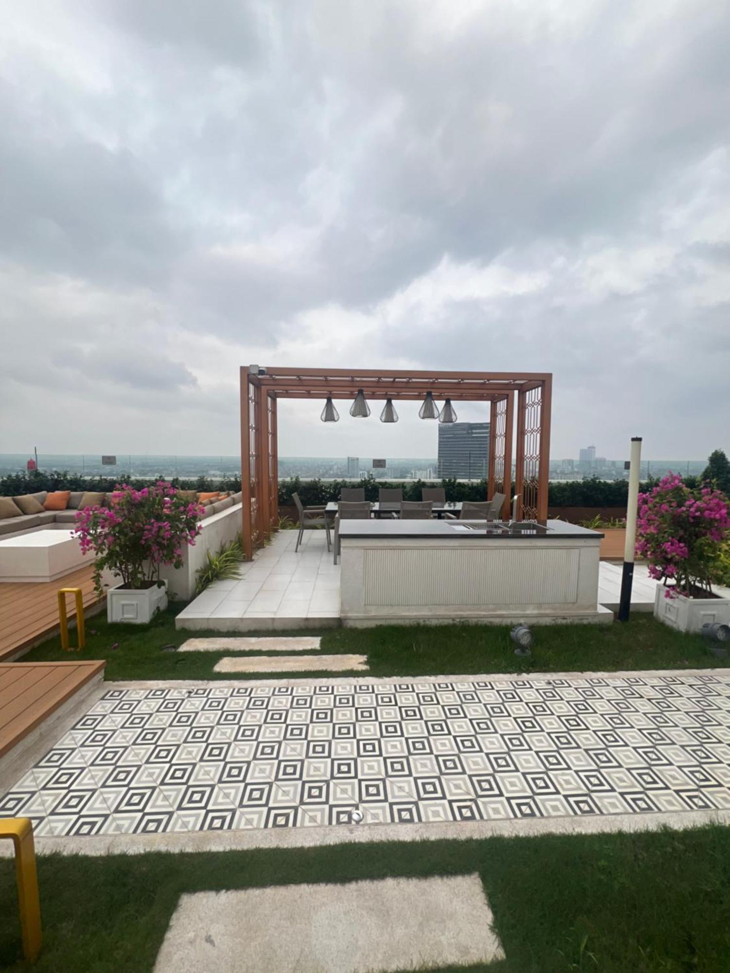 Apartment Legend Luxury Hai Phong Exterior photo